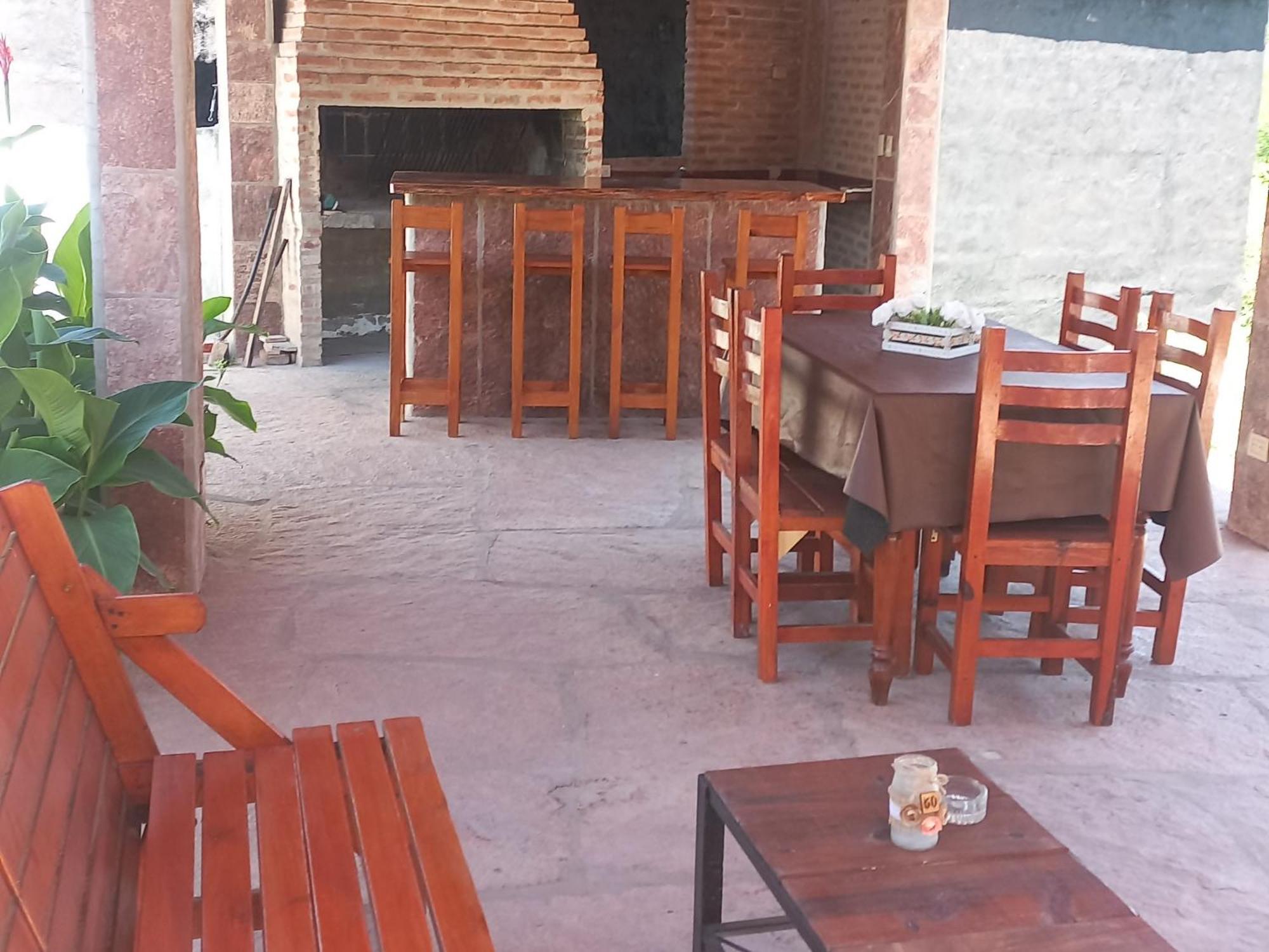 Casa Carlos Paz 3 Cuadras Cucu Сasa de vacaciones *