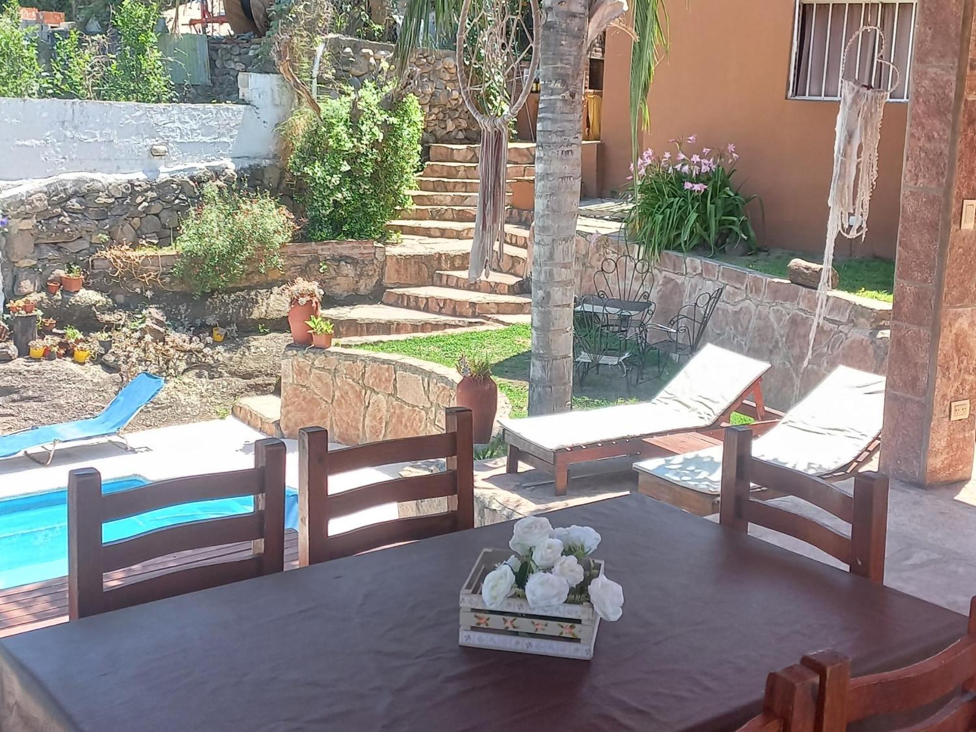 Casa Carlos Paz 3 Cuadras Cucu Сasa de vacaciones Villa Carlos Paz