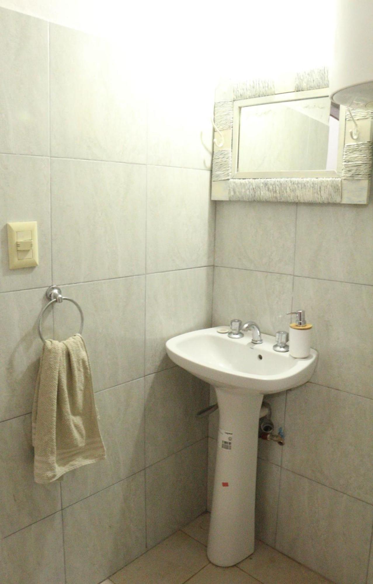 Casita Sol Y Rio, A 150 Mts Del Rio San Antonio * Villa Carlos Paz
