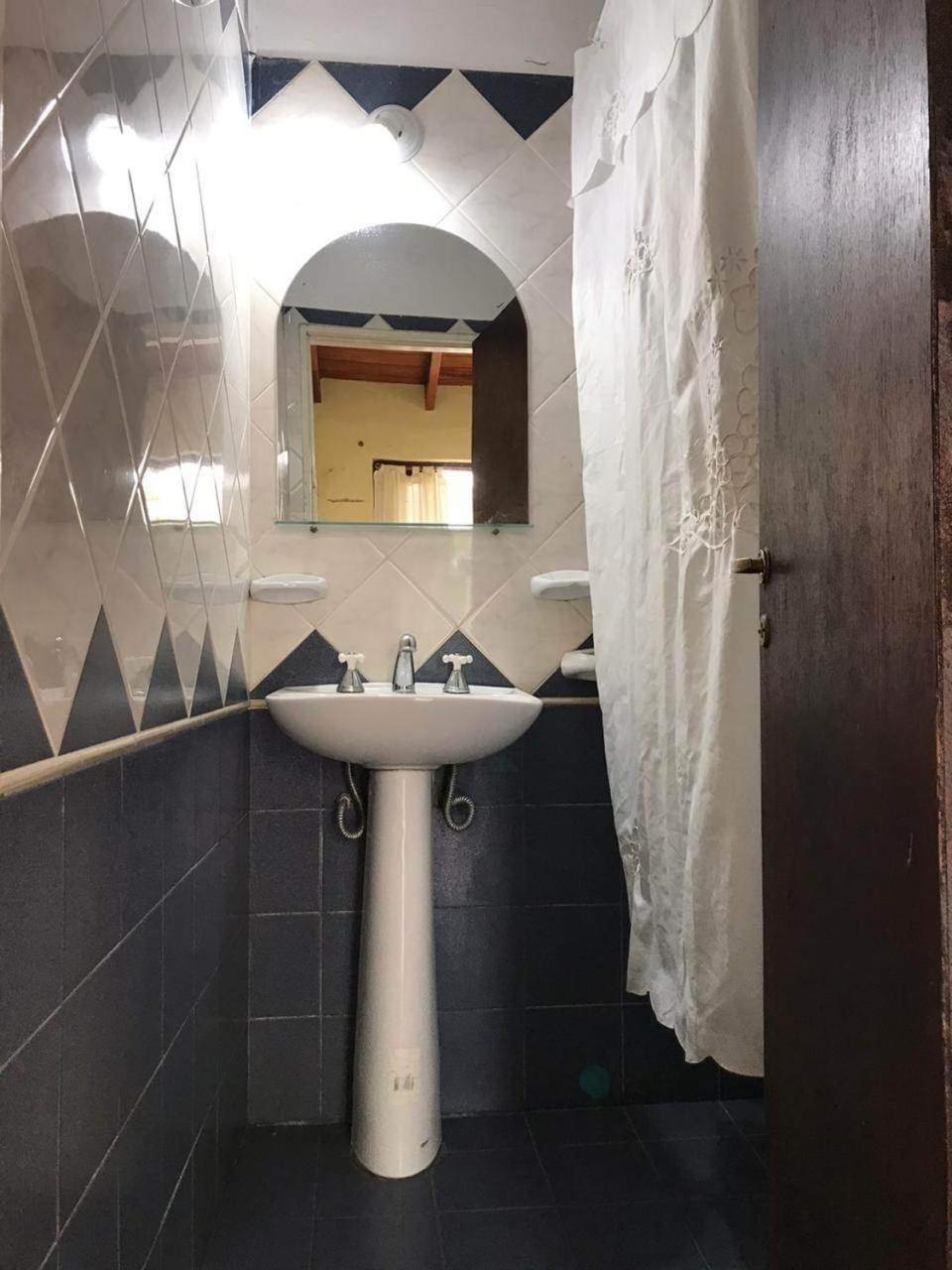 Apartamento A Cuadra Del Reloj Cucu *