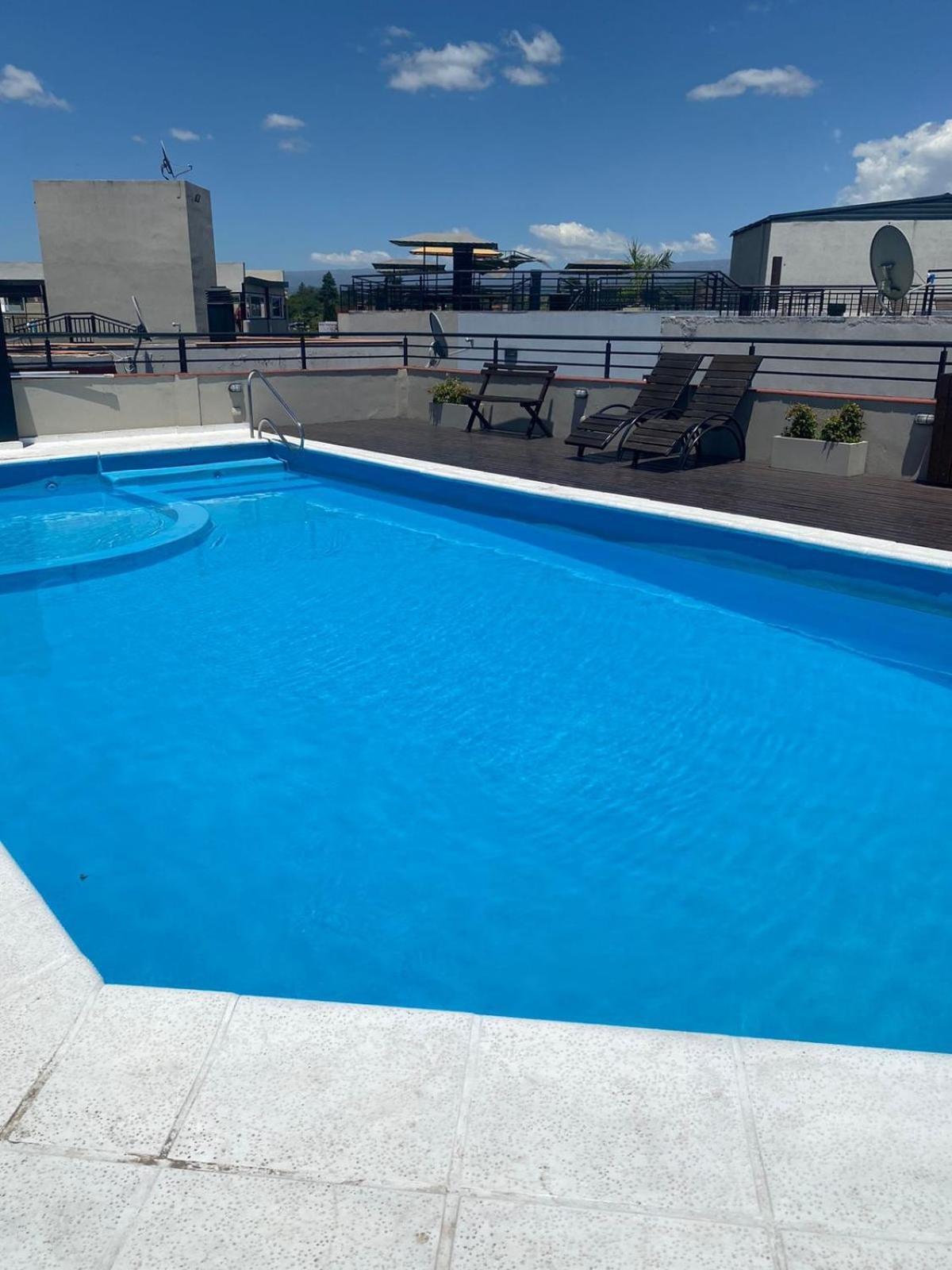 Apartamento Familiar Centrico Pb Patio Cochera Amenities