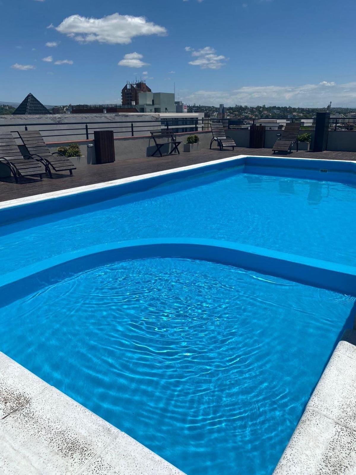 Apartamento Familiar Centrico Pb Patio Cochera Amenities
