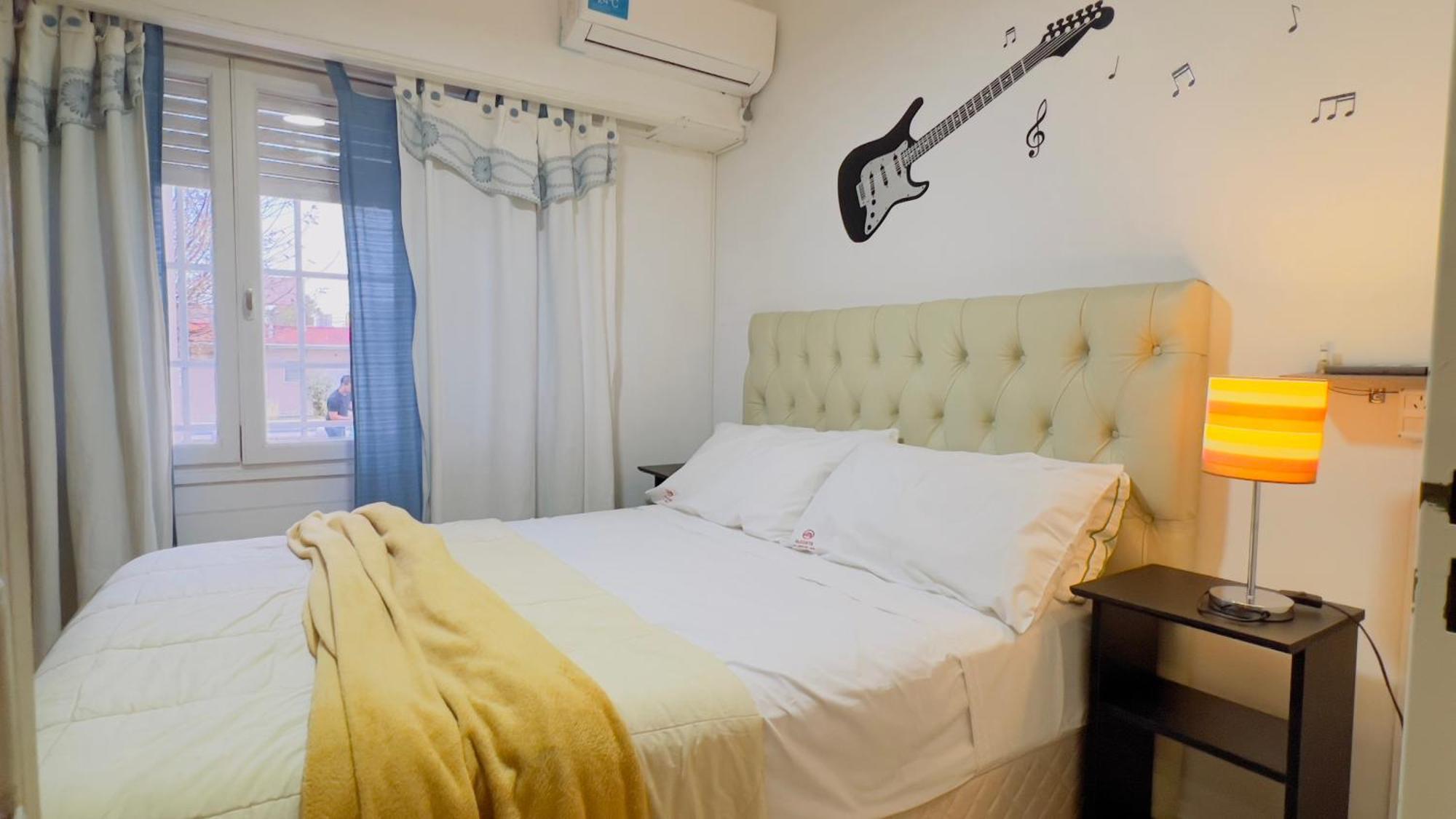Excelente Casa 2 Dorm Con Cochera Y Piscina Cerca Del Centro De Vcp * Villa Carlos Paz