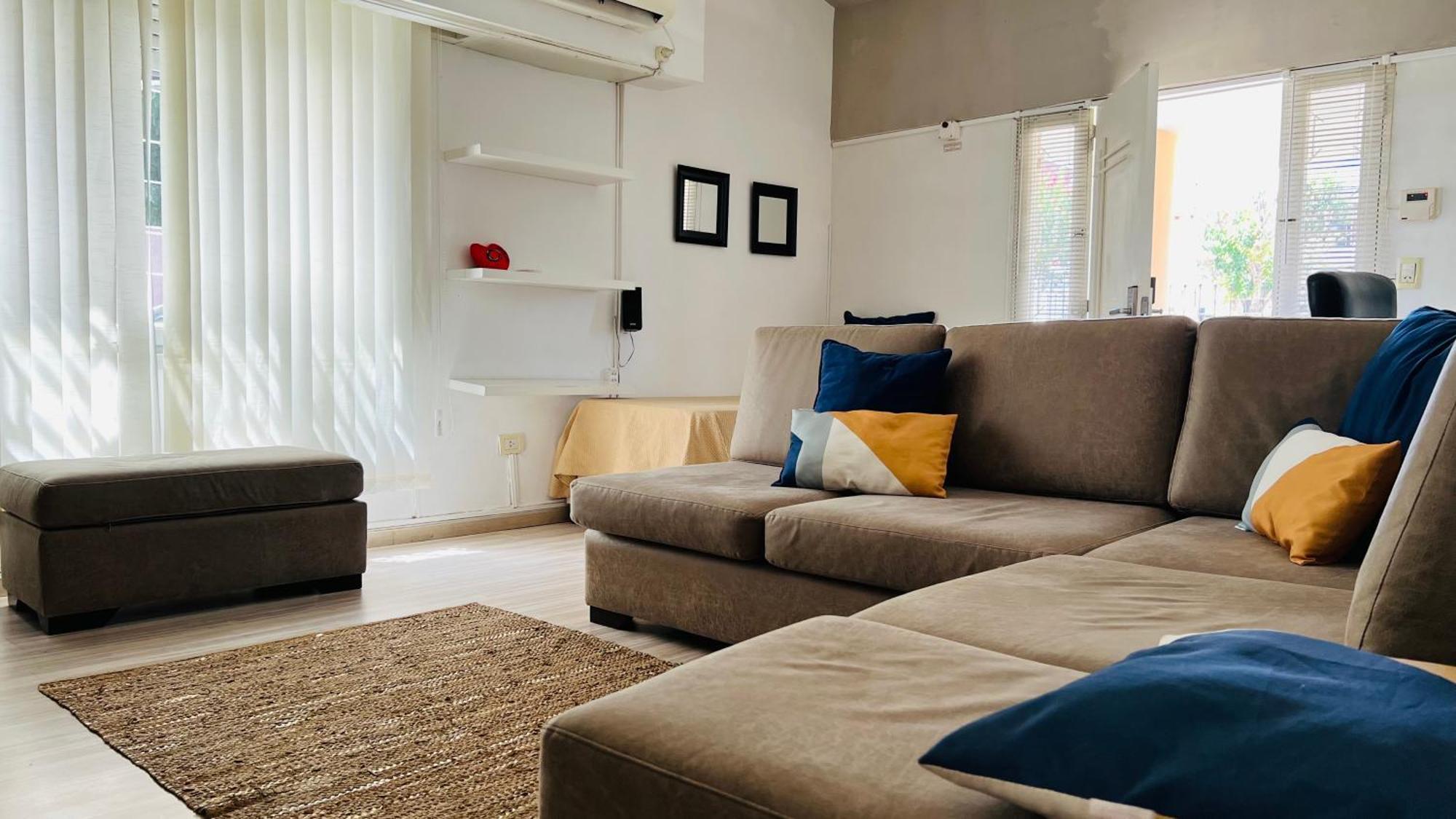 Excelente Casa 2 Dorm Con Cochera Y Piscina Cerca Del Centro De Vcp