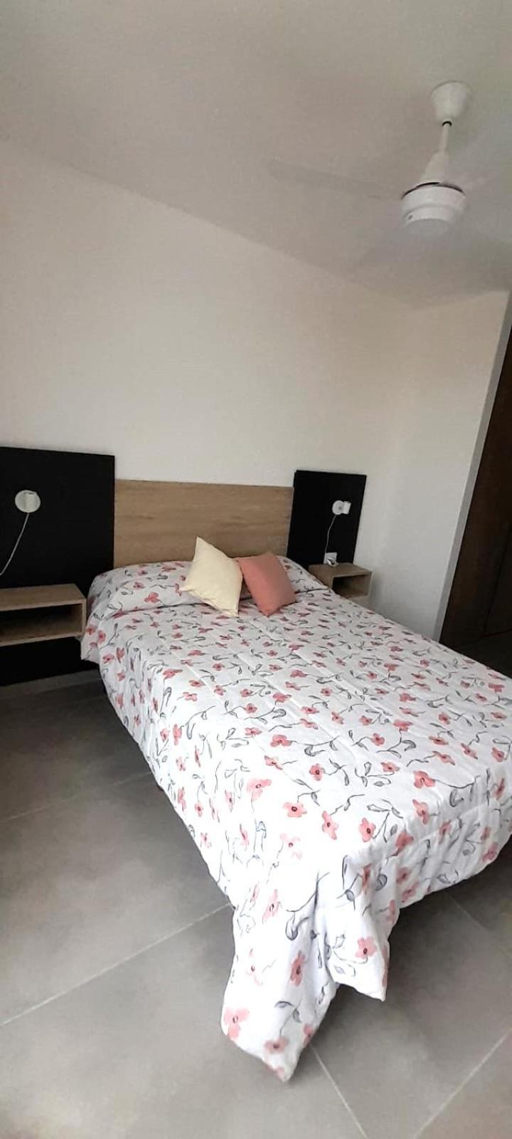 Apartamento Alquiler Departamentos Paseo Quattro 46 *