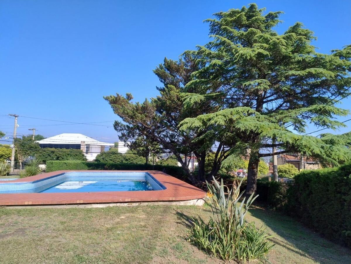 Casa Con Pileta Comoda Y Equipada *