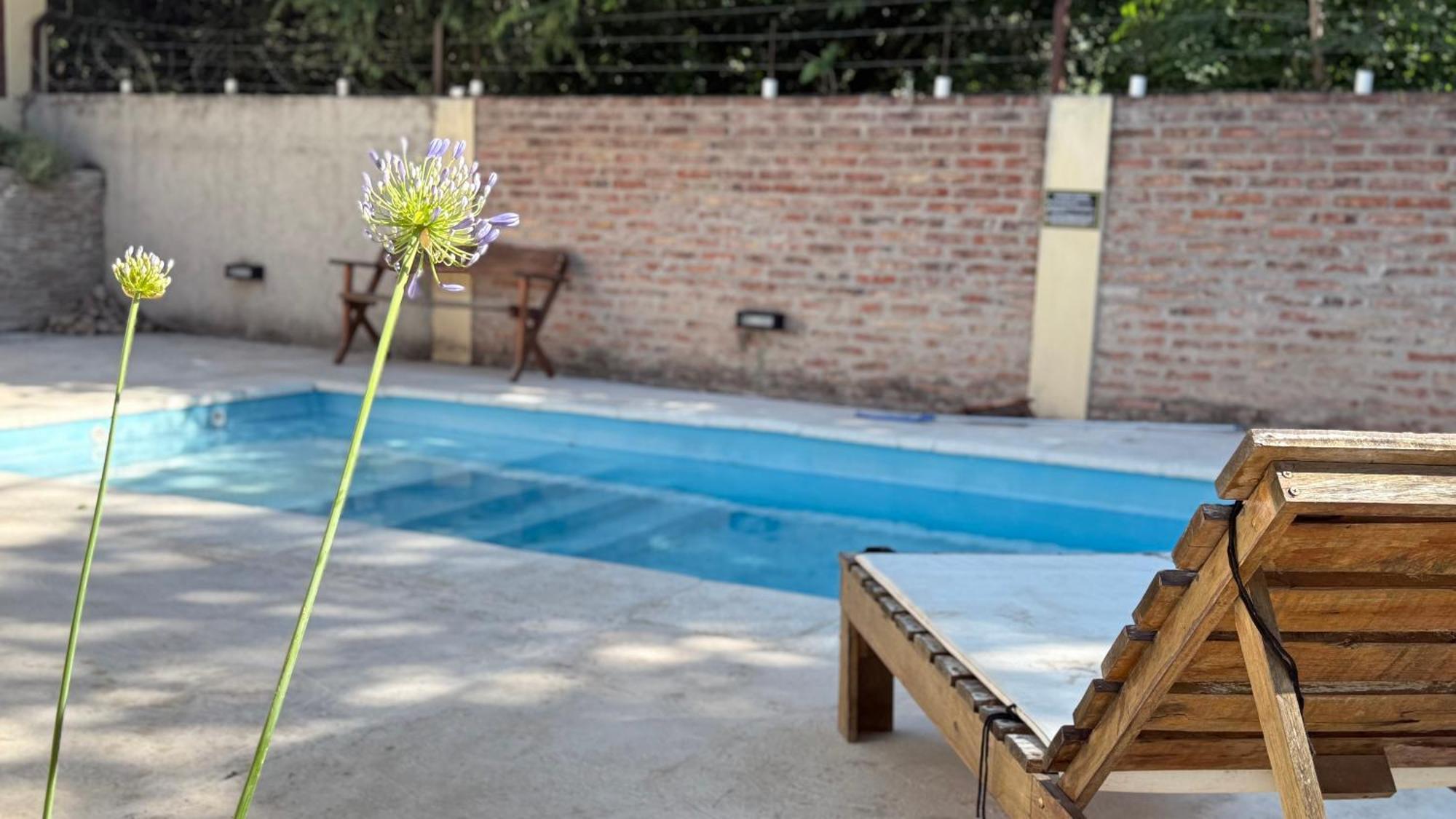 Casa En Balneario C Pileta Compartida Cerca Del Centro