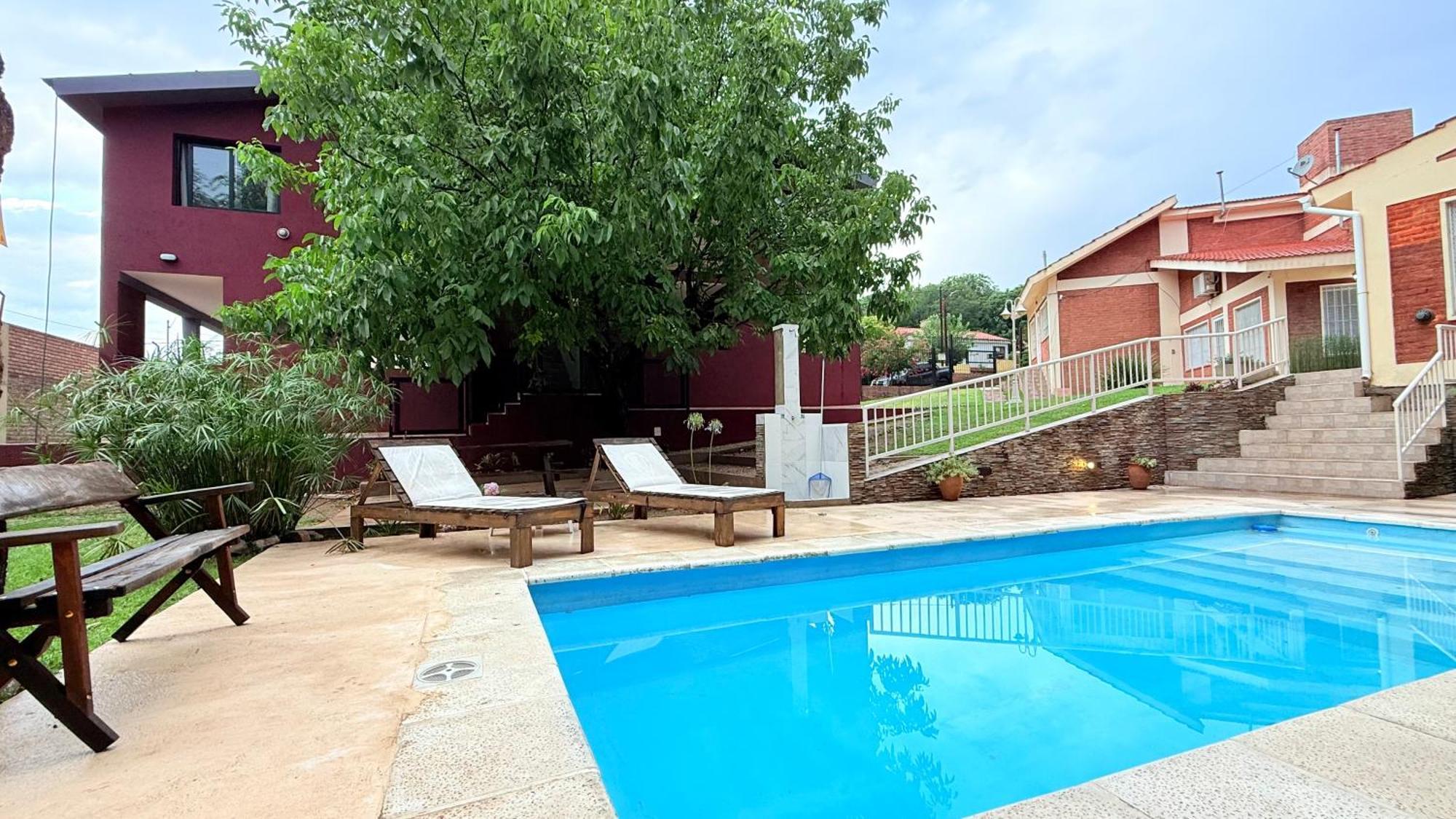 Casa En Balneario C Pileta Compartida Cerca Del Centro Chalet Villa Carlos Paz