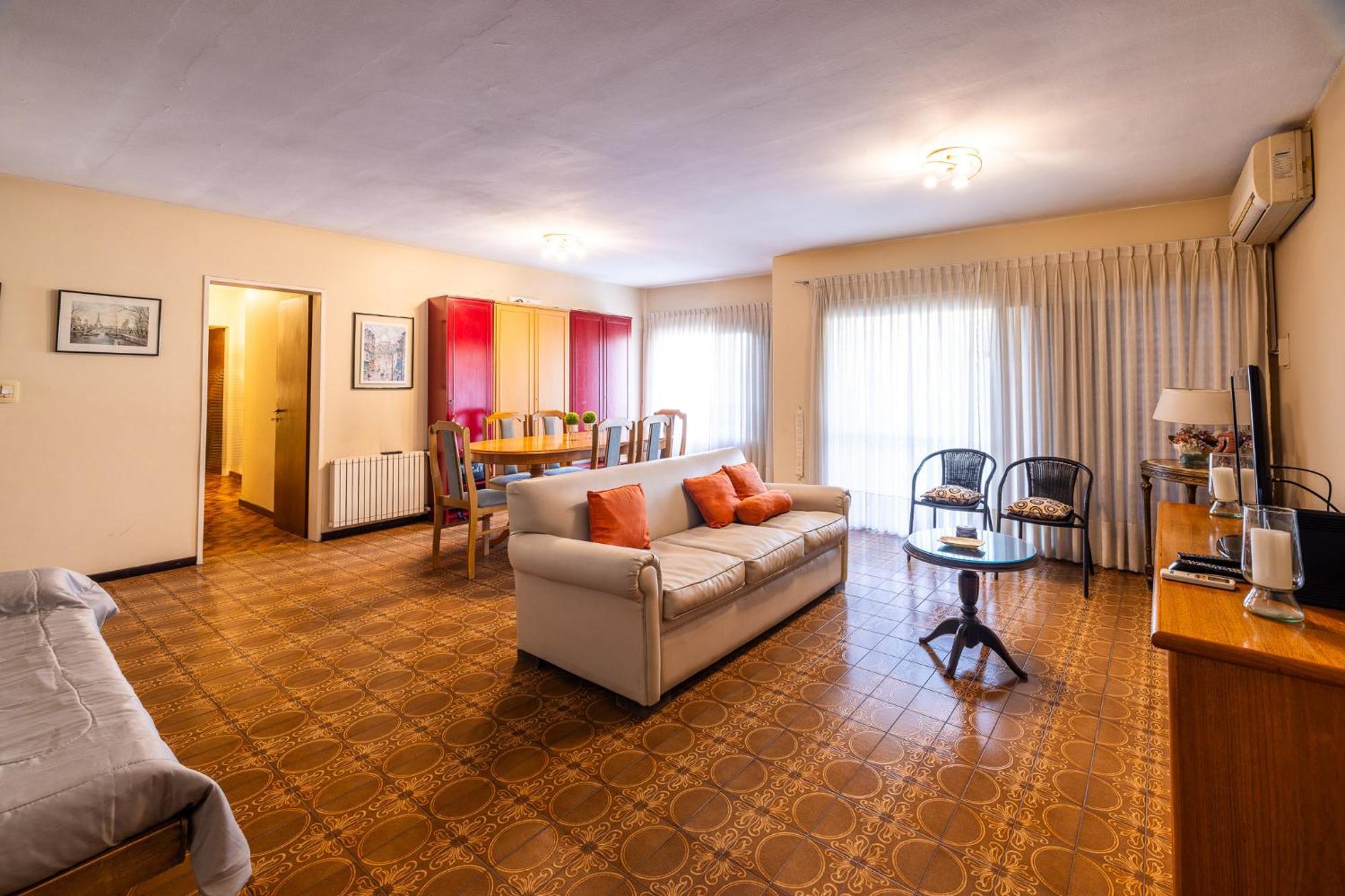 Apartamento Spacious In A Great Location Near Downtown Carlos Paz *