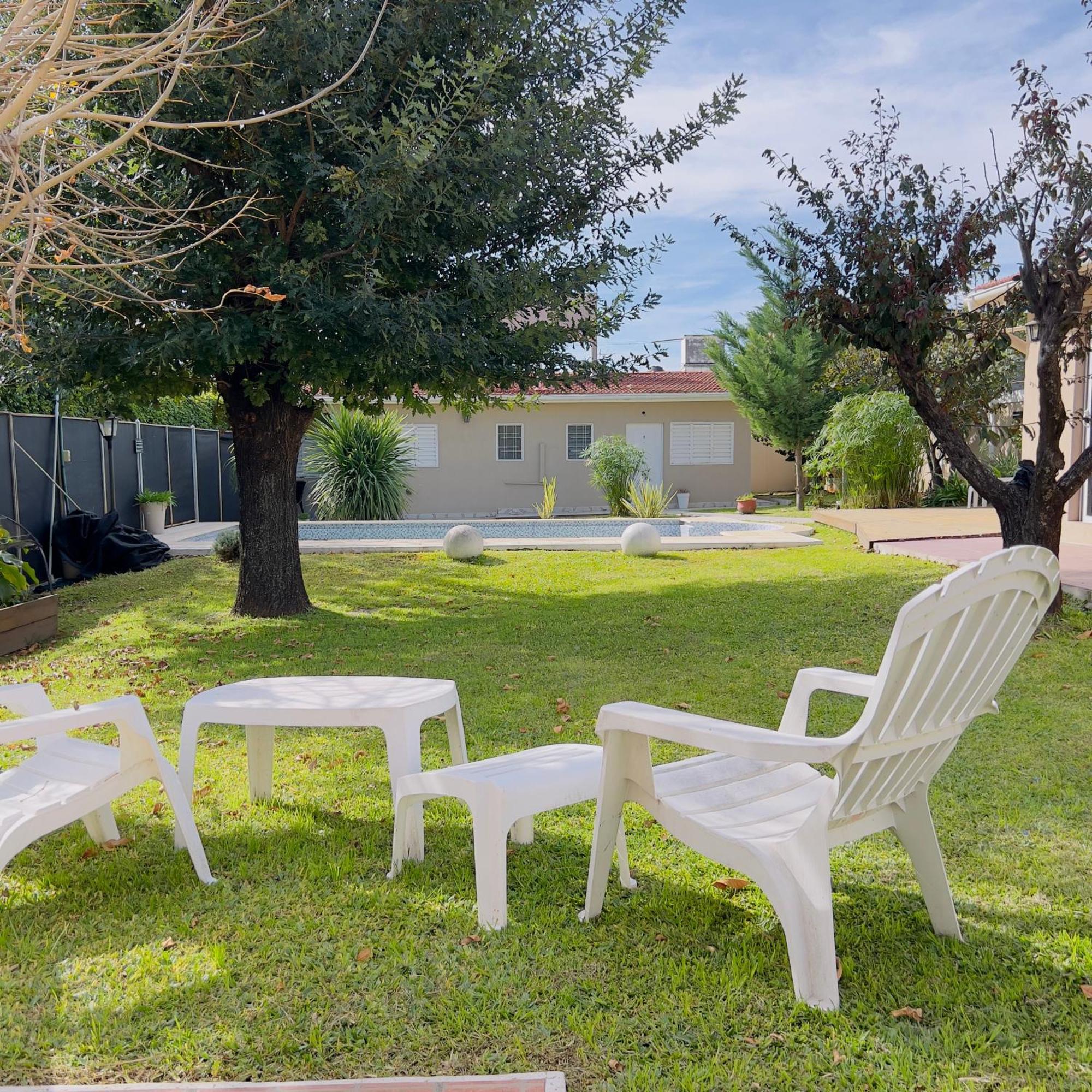 Excelente Casa 2 Dorm Con Cochera Y Piscina Cerca Del Centro De Vcp