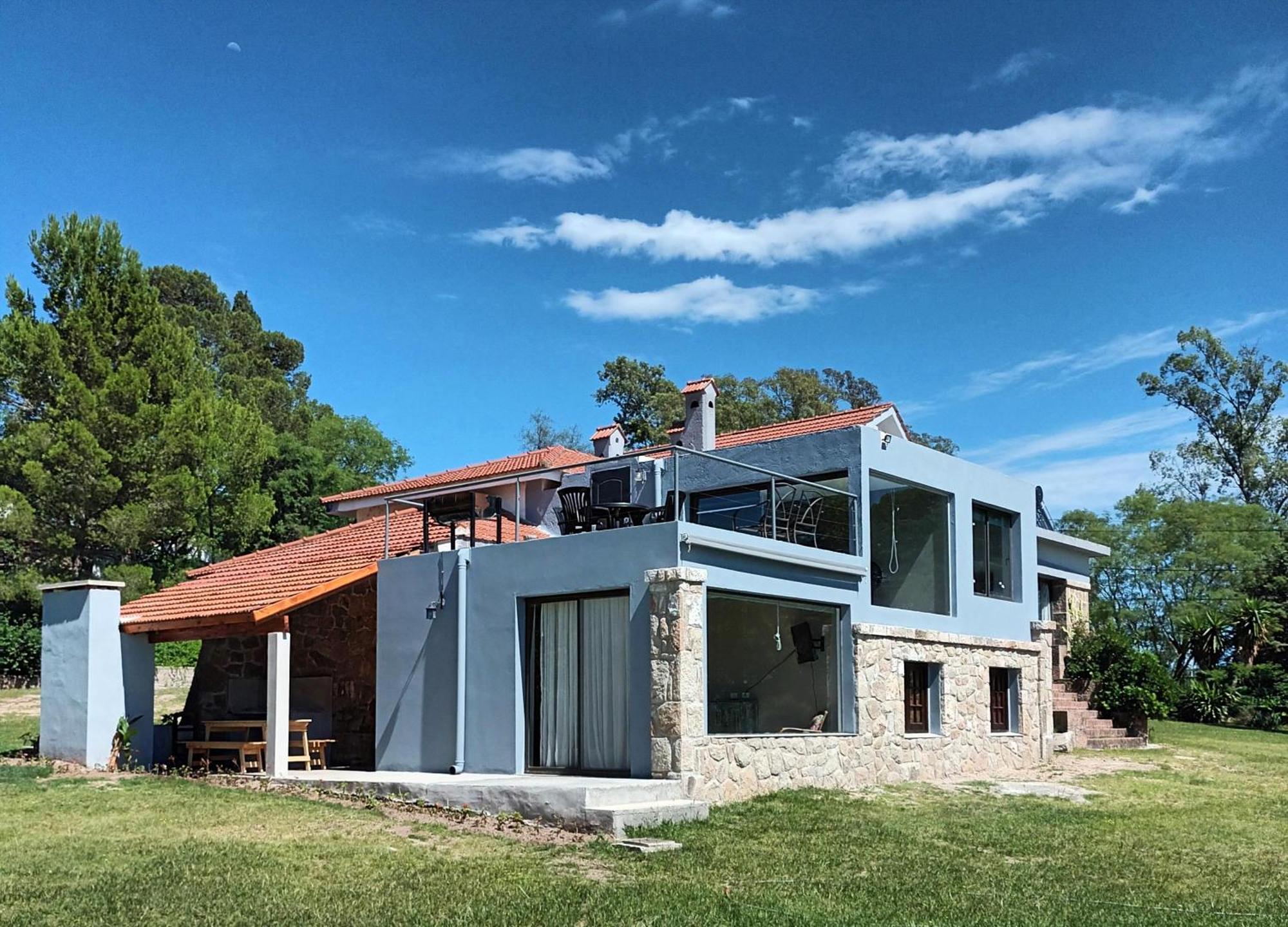 Casa En Carlos Paz Con Pileta Y Vista Plena Al Сasa de vacaciones
