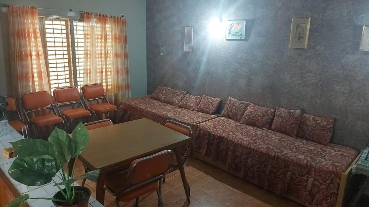 Casa Pileta Exclusiva A 40 Mtrs Rio Y 2 Minutos Del Centro Сasa de vacaciones Villa Carlos Paz