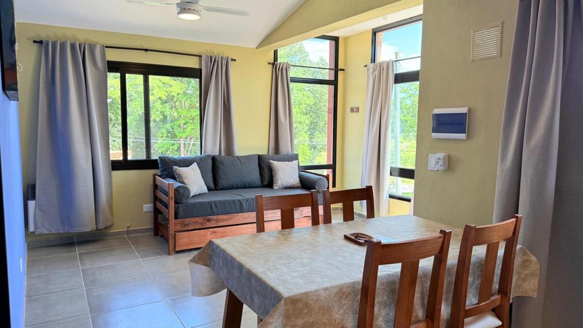 Casa Con Vista En Balneario Fantasio Cerca Del Centro De Carlos Paz Chalet