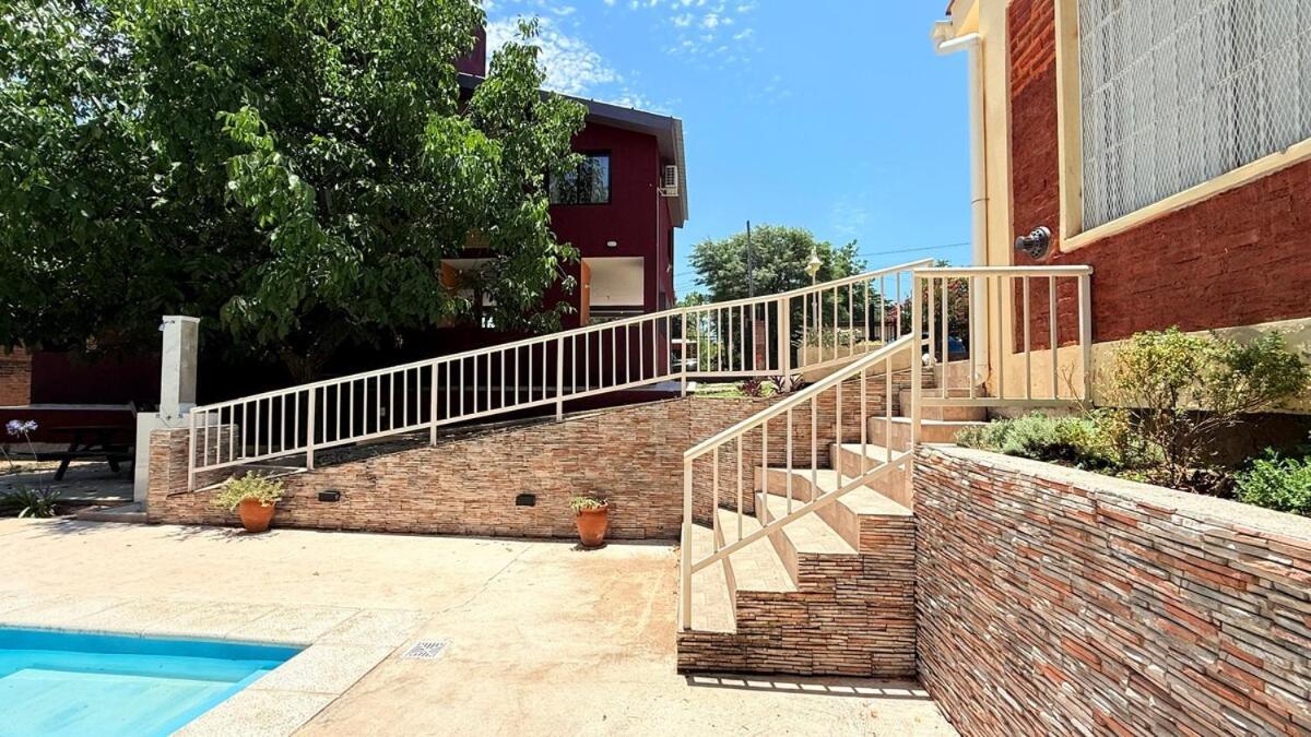 Casa Con Vista En Balneario Fantasio Cerca Del Centro De Carlos Paz Chalet *