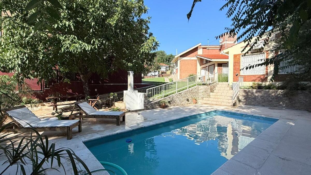 Chalet Casa Con Vista En Balneario Fantasio Cerca Del Centro De Carlos Paz *