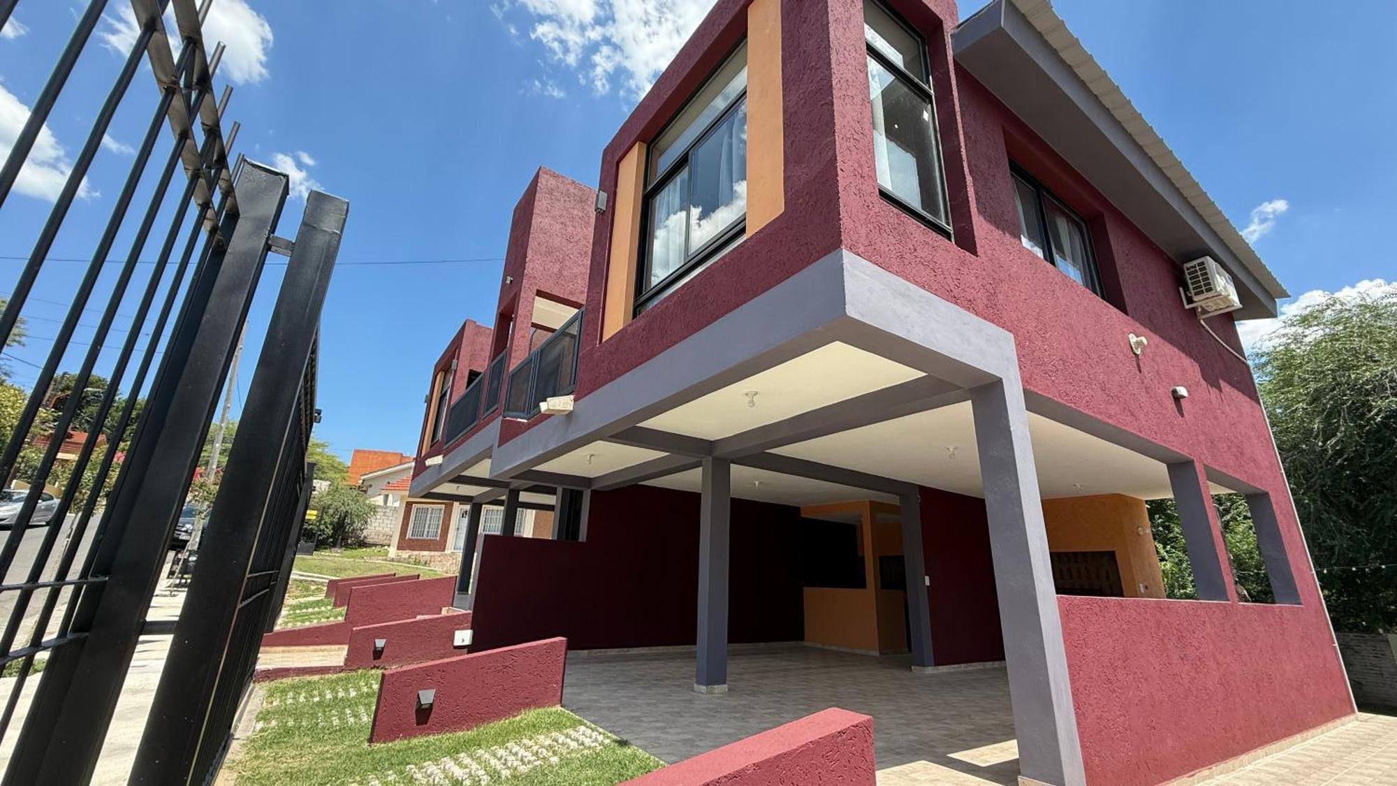 Chalet Casa Con Vista En Balneario Fantasio Cerca Del Centro De Carlos Paz *