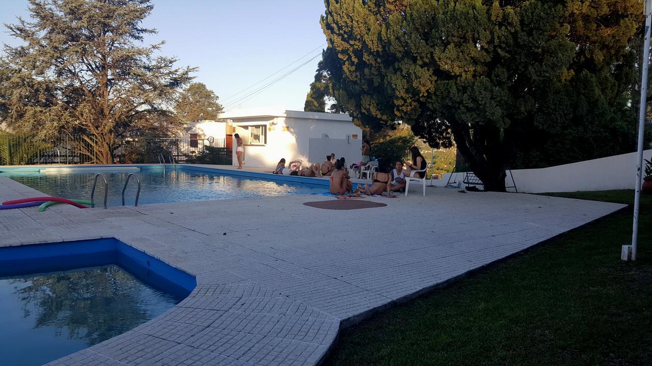 Complejo Oasis Del Lago Lodge