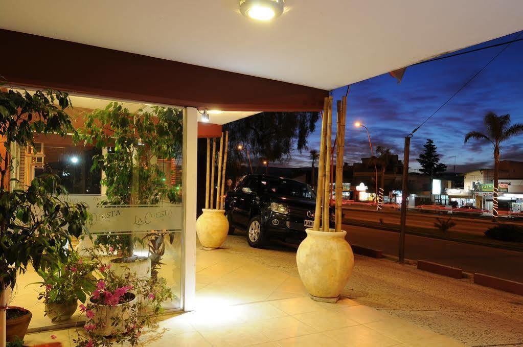 De La Cuesta Hotel Villa Carlos Paz