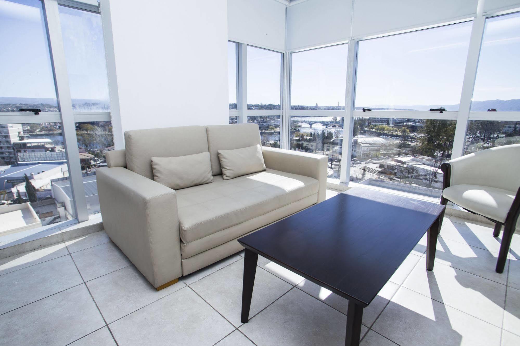 Apartahotel Amérian Carlos Paz&suites Villa Carlos Paz
