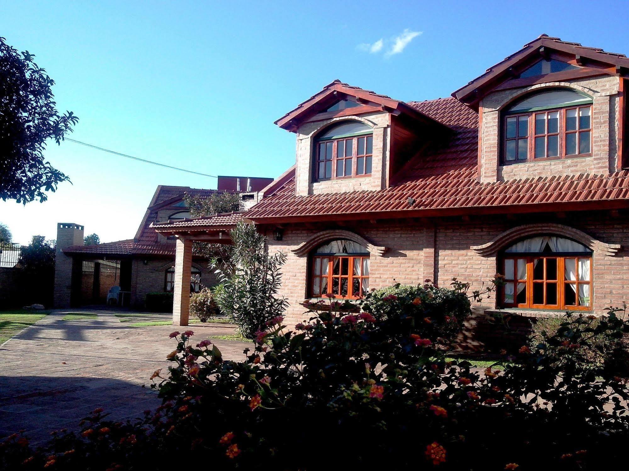 La Aldea Lodge *