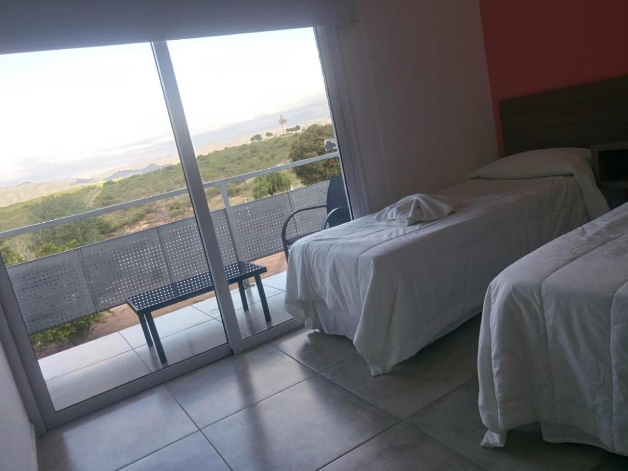 Peko's Hotel *