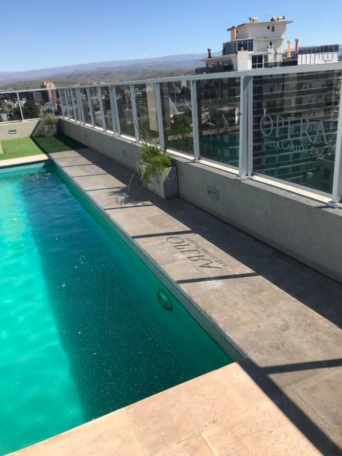 Opera Towers&pool Apartamento *