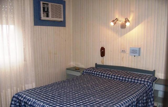 Monte Carlo Hotel 2*