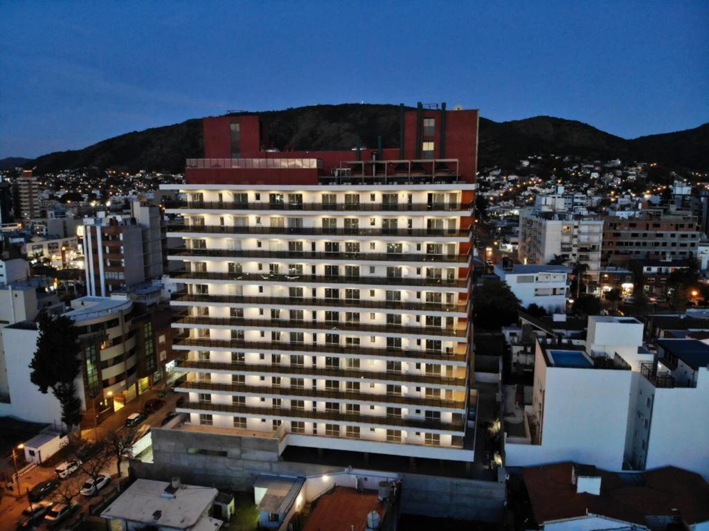 Apartamento Edificio Leonardo, 5to Piso
