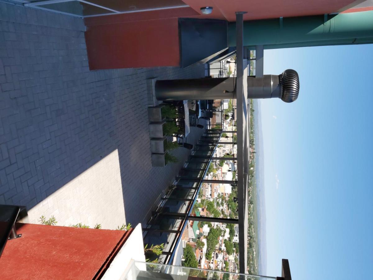 Apartamento Edificio Leonardo, 5to Piso