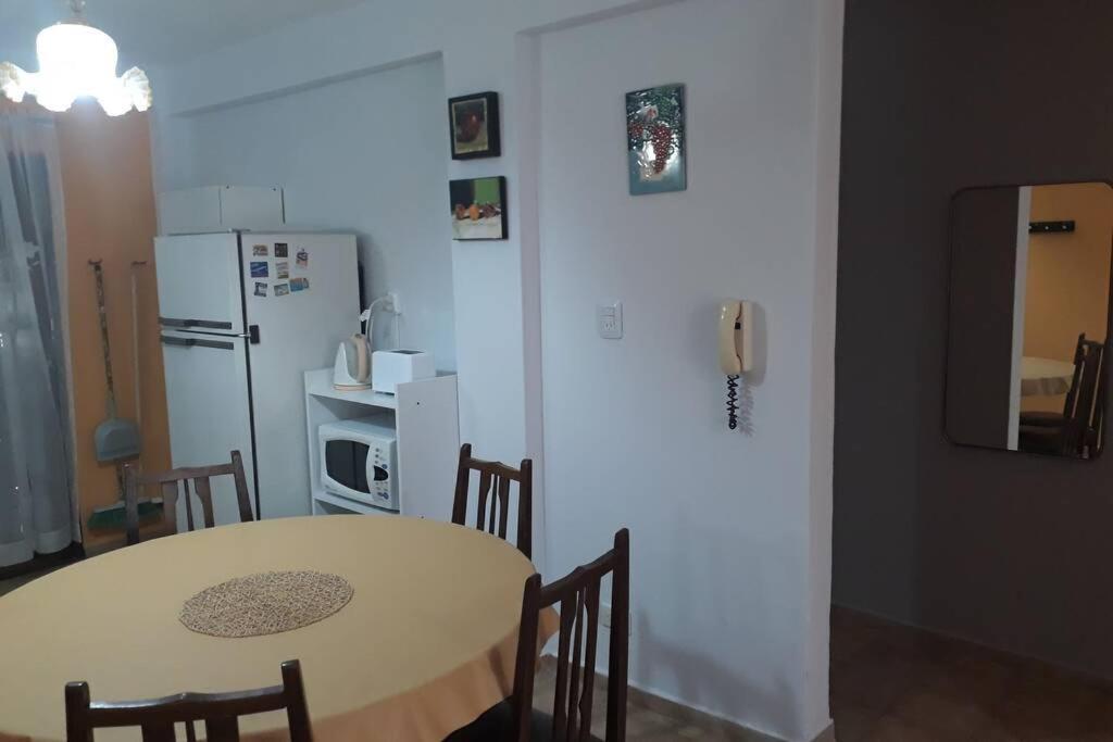 Apartamento Sancar Departamento Edificio Jardín -carlos Paz Villa Carlos Paz