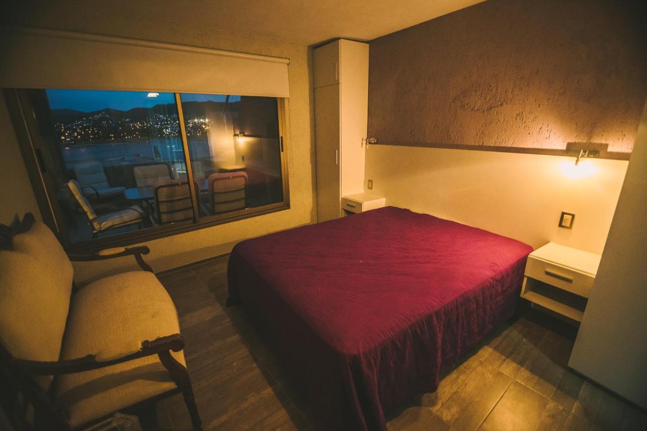 Casa Categoría Con Pileta Exclusiva * Villa Carlos Paz