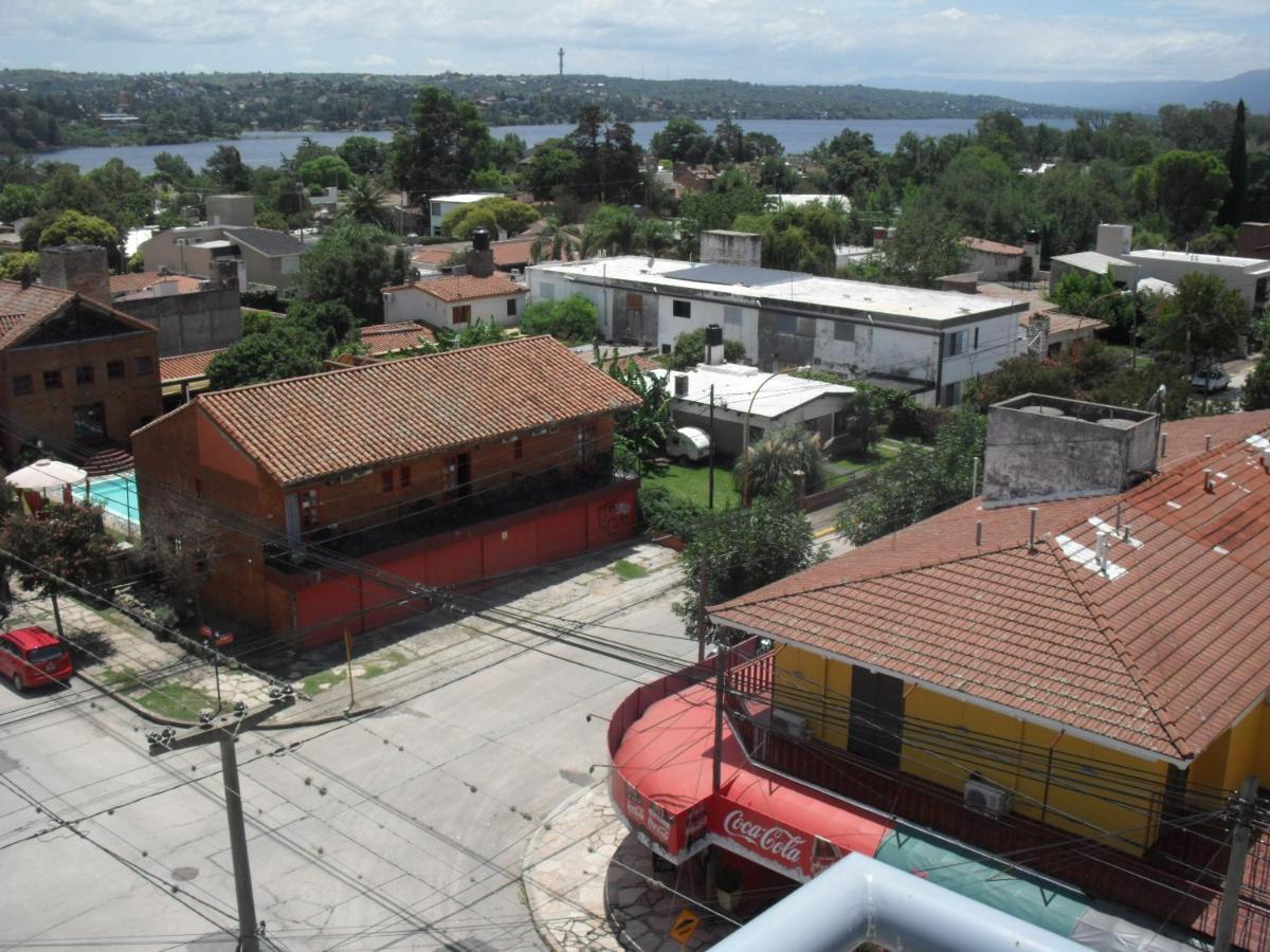 Apartamento Village Tower