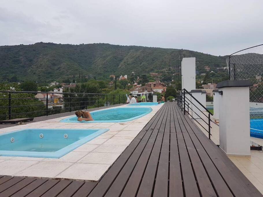 Apartamento @alojatecarlospaz Depto Centrico Y Tranquilo P/4 Pers En Carlos Paz.
