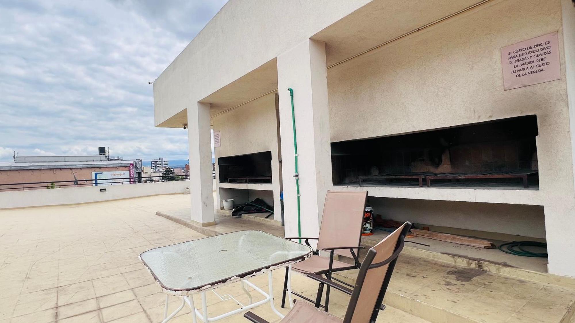 Apartamento @alojatecarlospaz Depto Centrico Y Tranquilo P/4 Pers En Carlos Paz. *