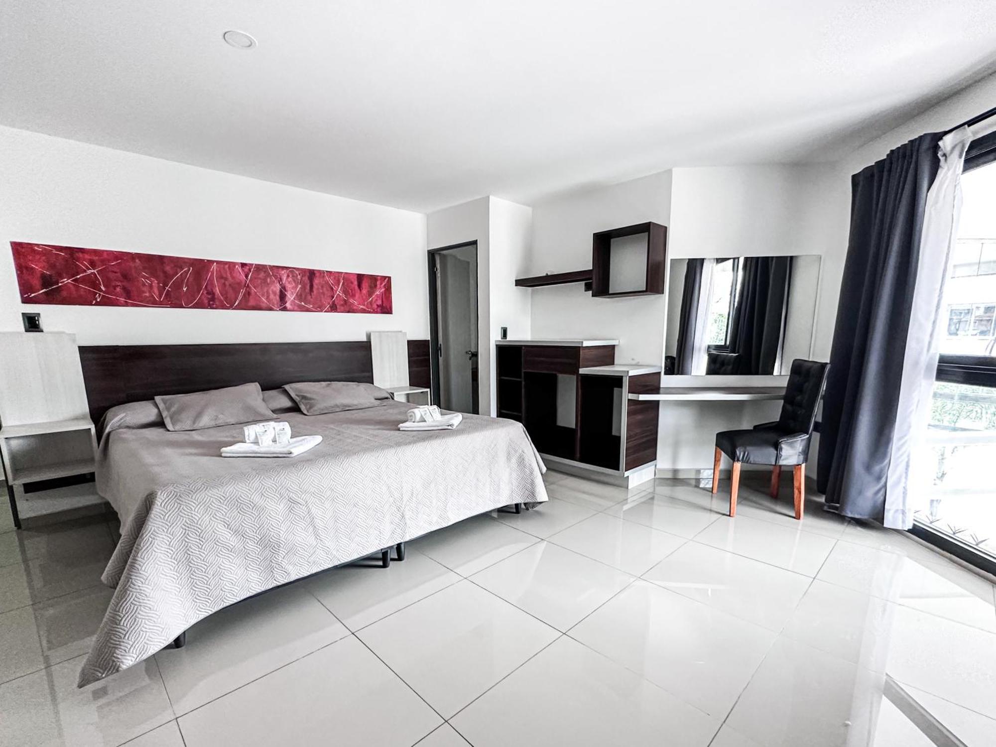 Hotel Golden 3*