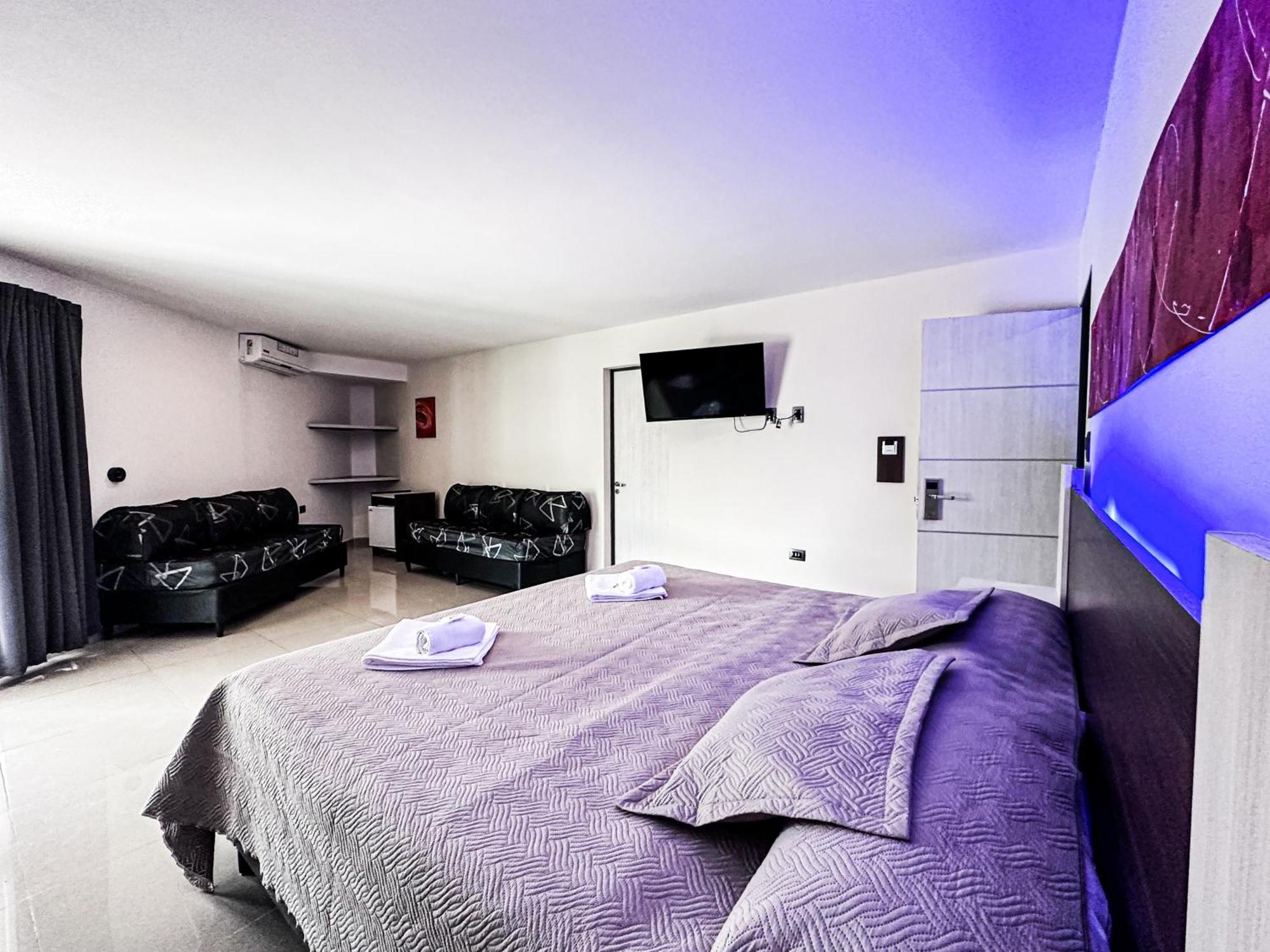 Golden Hotel 3*