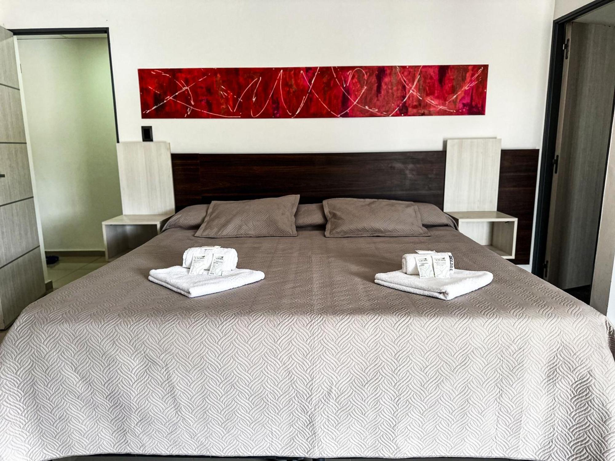 Golden Hotel 3*