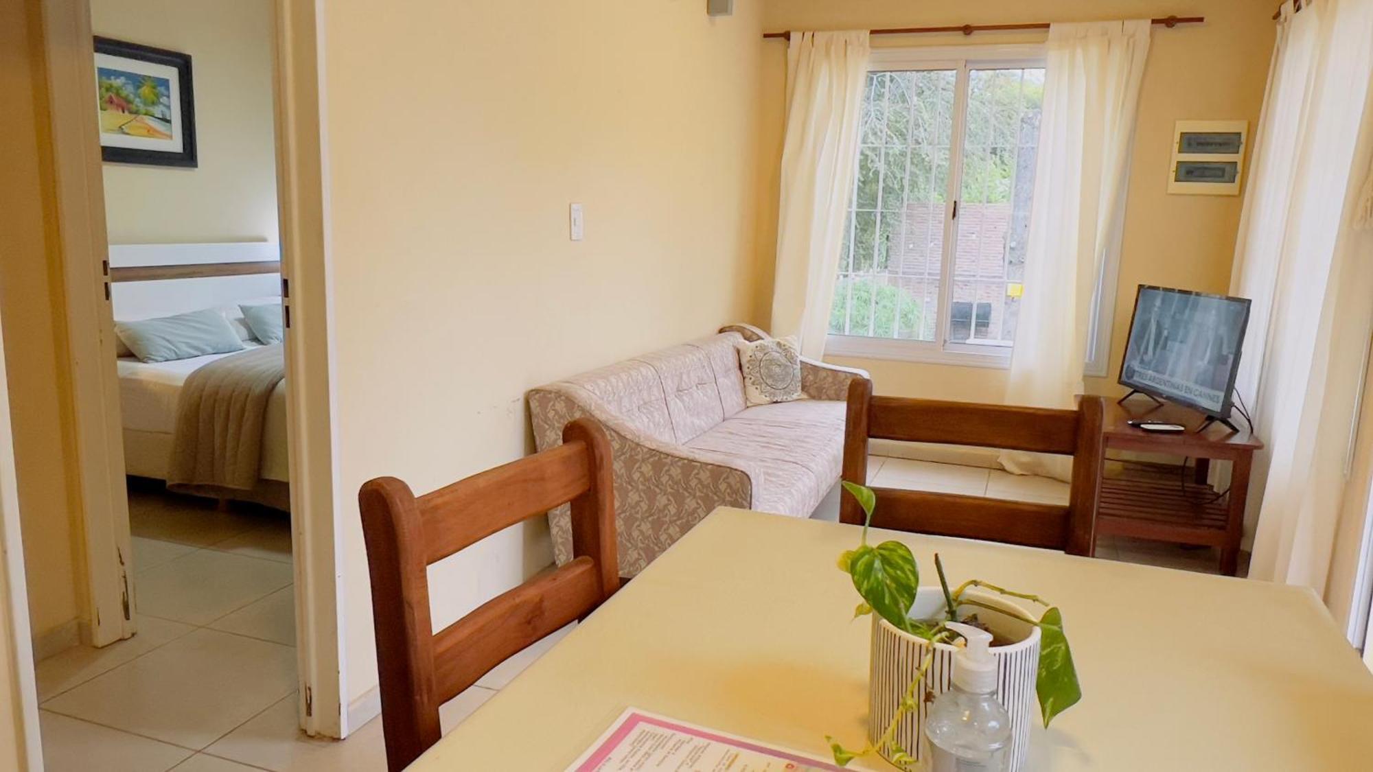 Сasa de vacaciones @alojatecarlospaz - Fantastica Casa Con Pileta Y Balneario En Vcp *