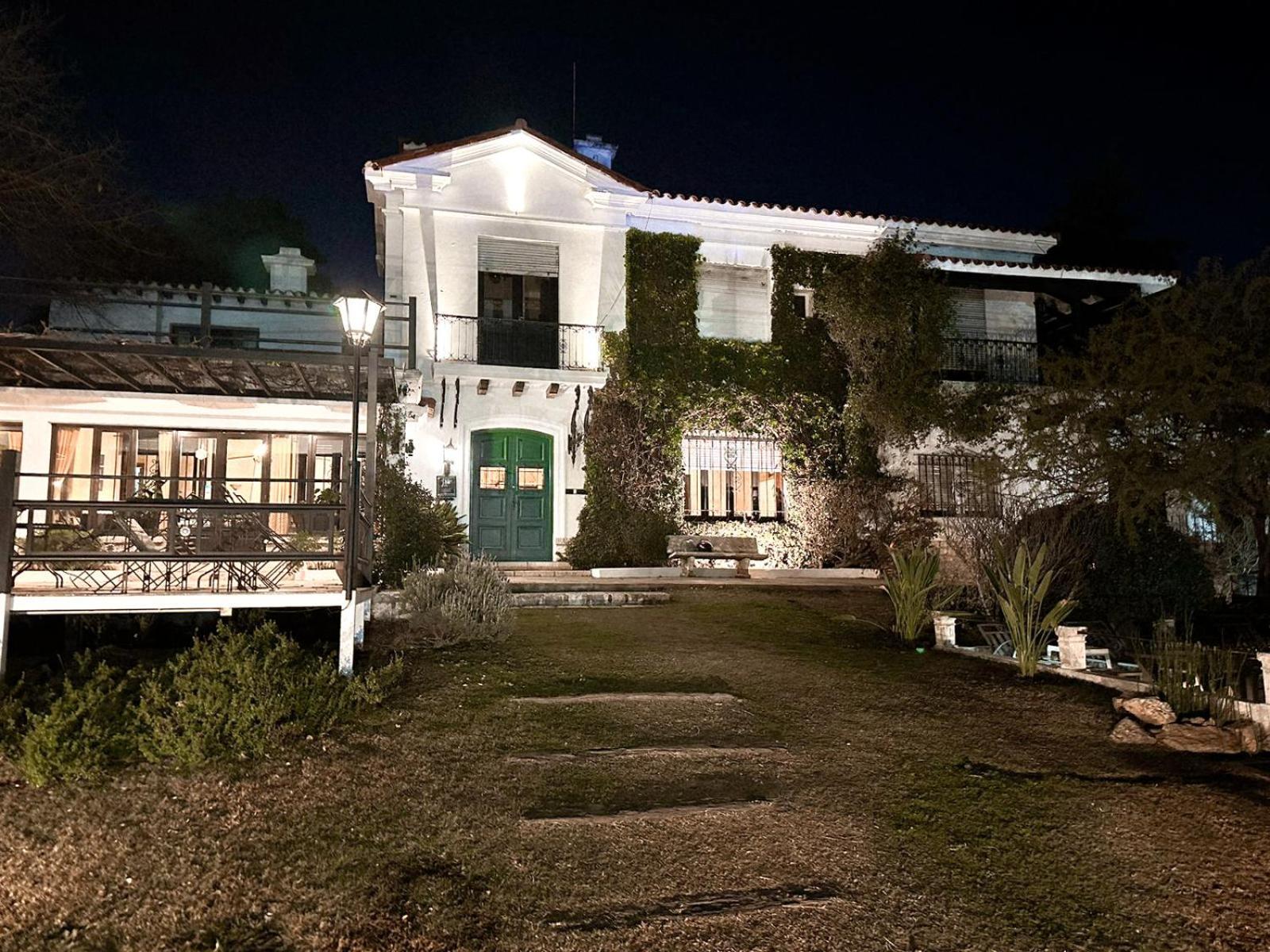 Hotel La Villa Carlos Paz