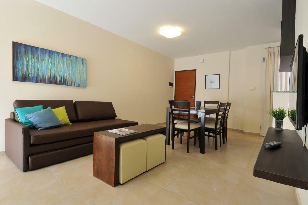 Departamentos Avis Apartamento